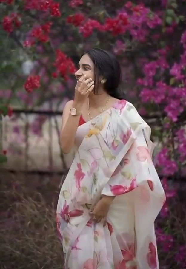 Bloom Essence Saree