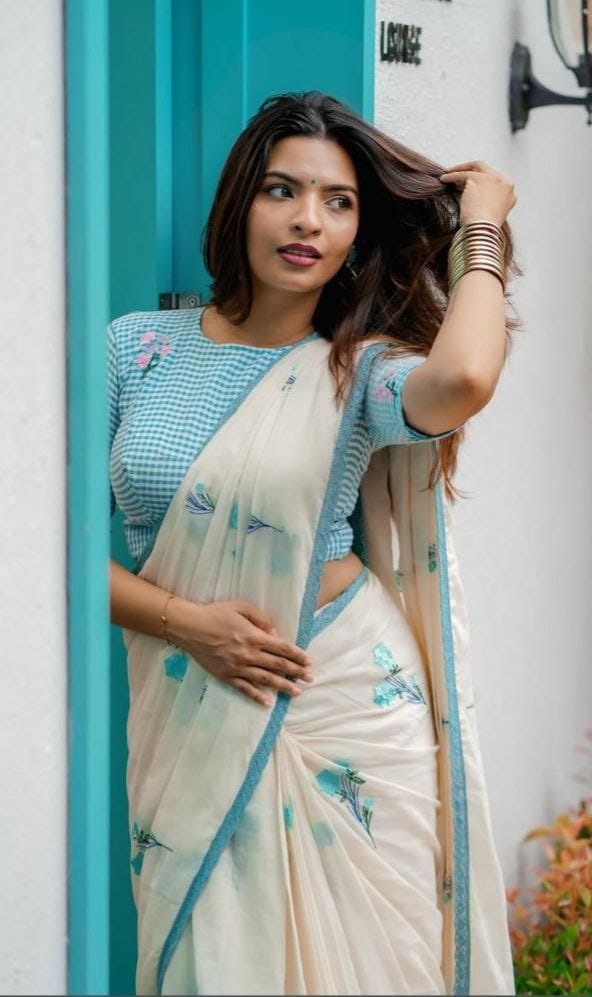 Ivory Lotus Dream Saree