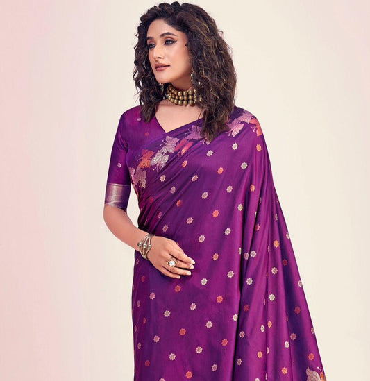Serene Symphony In Banarasi Artistry